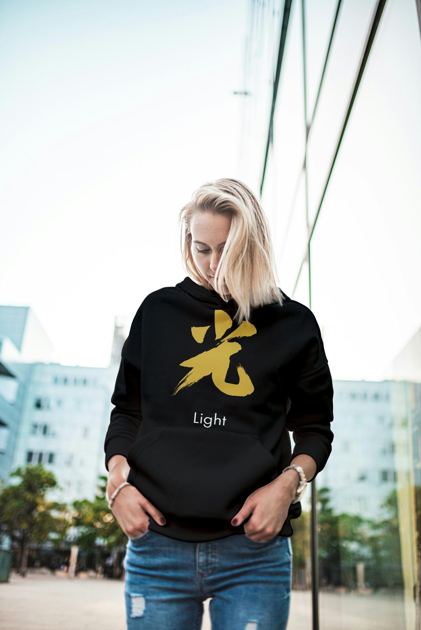 Light Kanji Hoodie “光(hikari)”
